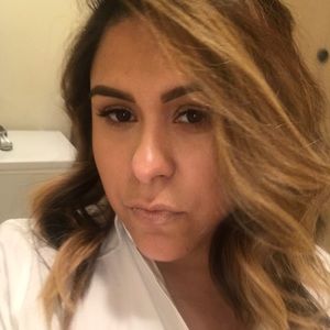 Meet your Posher, Leslie